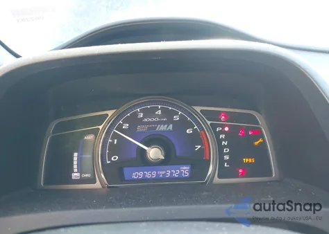 2010 Honda Civic Hybrid z USA, uszkodzony, nr VIN JHMFA3F23AS003464